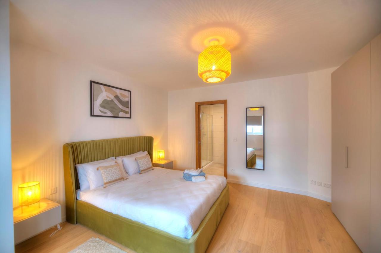 Apartment Large & Beautifully Furnished 2 Bedrooms Abon1-1